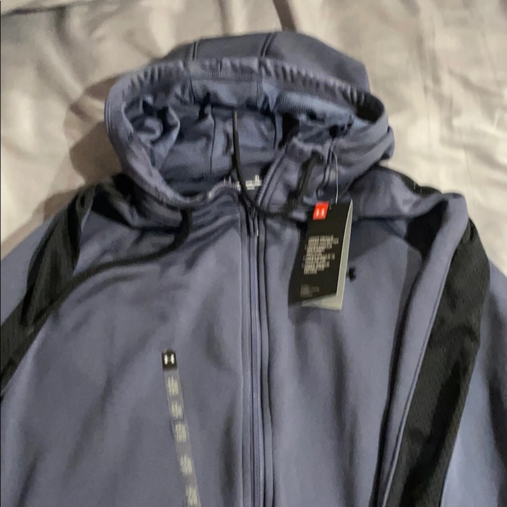 NWT Under Armour women’s zip warmup jacket xl